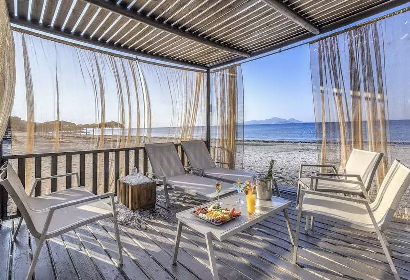 Hotelli Blue Lagoon Village   All Inclusive