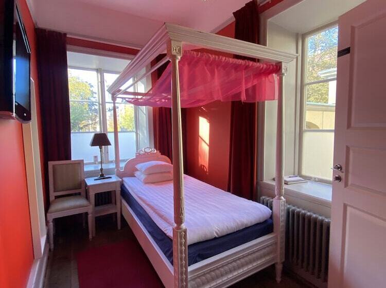 호텔 Hellstens Malmgård