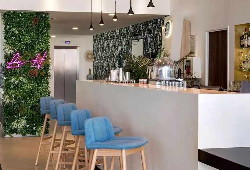 ホテル Holiday Inn Marseille Airport, An Ihg