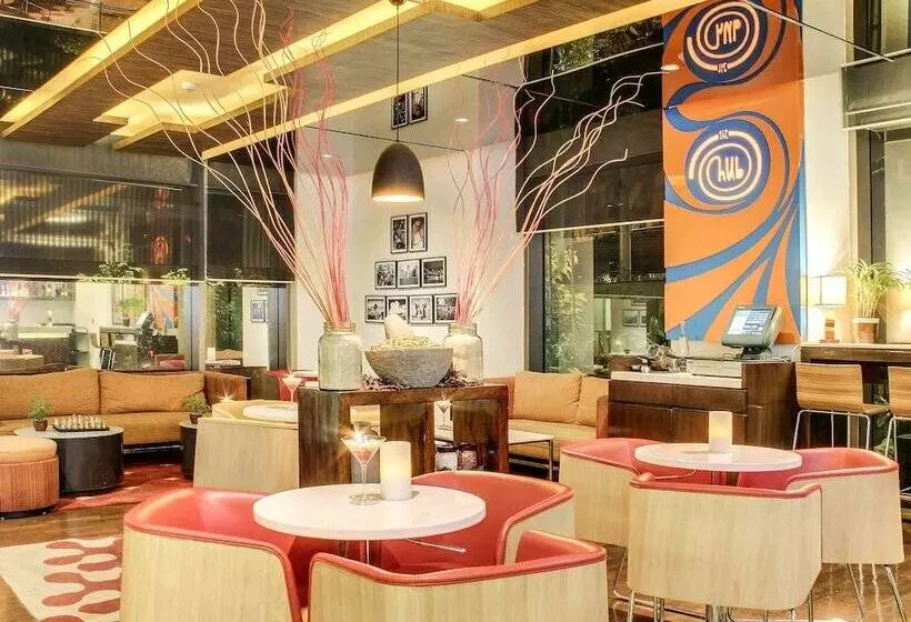 호텔 Ibis Mumbai Airport   An Accor Brand