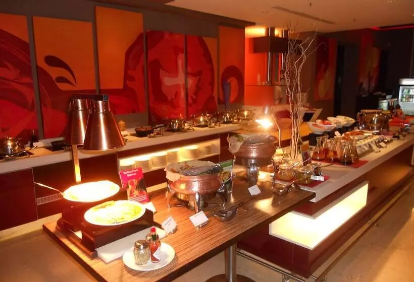 호텔 Ibis Mumbai Airport   An Accor Brand