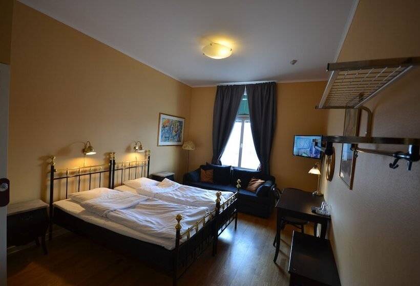 בית מלון כפרי L Royal