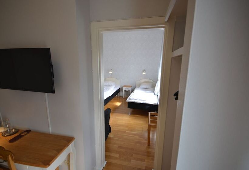 בית מלון כפרי L Royal