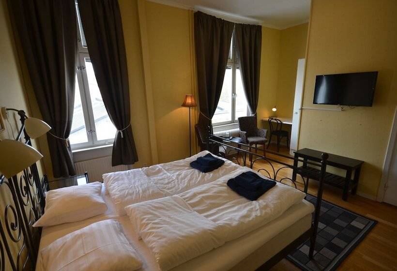 בית מלון כפרי L Royal