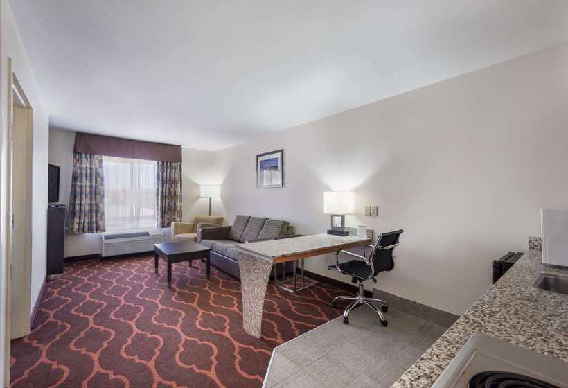 فندق Quality Inn & Suites Huntsville Research Park Area