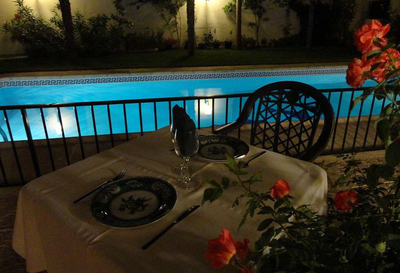 בית מלון כפרי Palacio De Monfarracinos