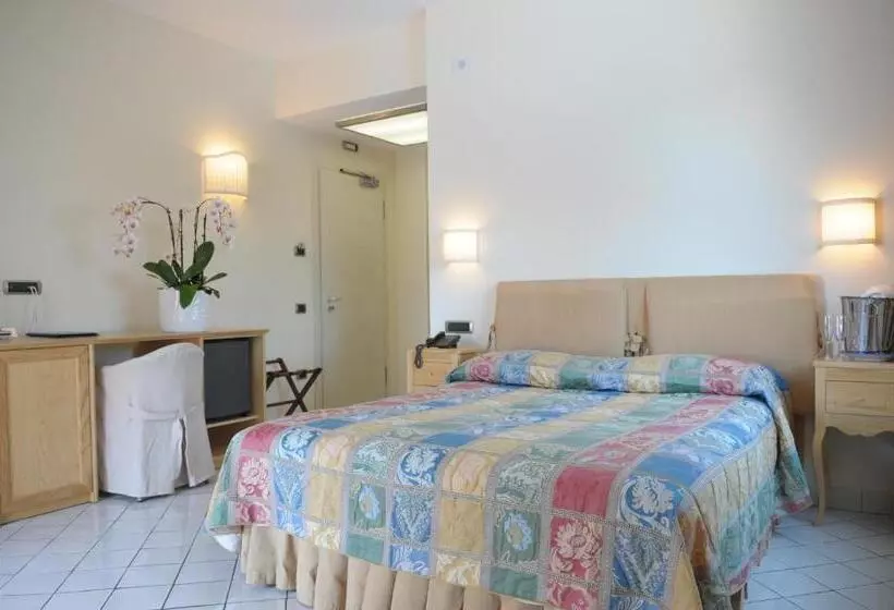 هتل Villa Poseidon & Events