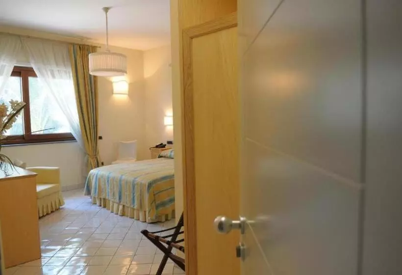 هتل Villa Poseidon & Events