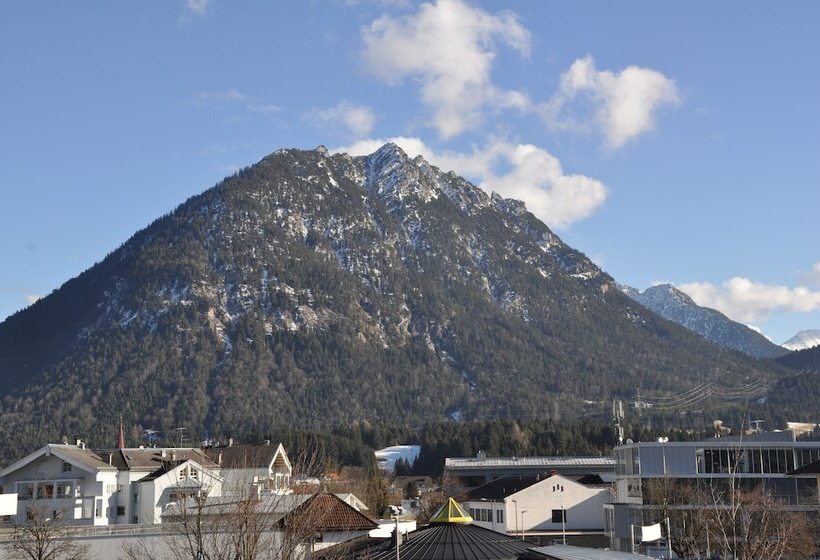 ホテル Zum Mohren