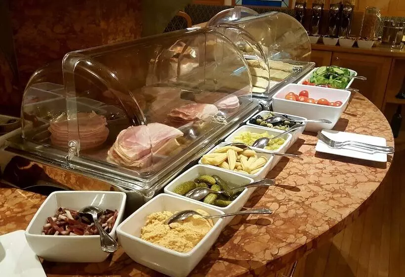 Отель Zum Mohren