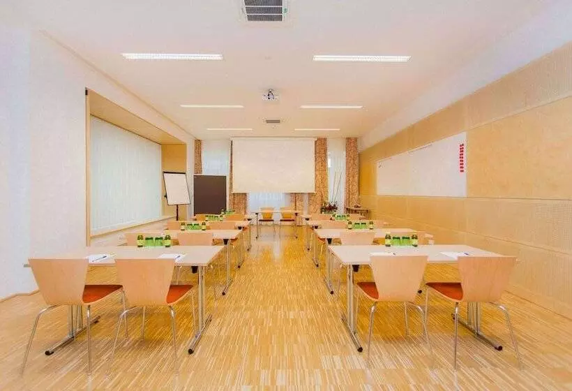 Jufa Hotel Wien City