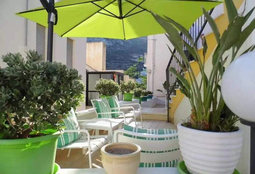 La Plaza Residence Levanzo