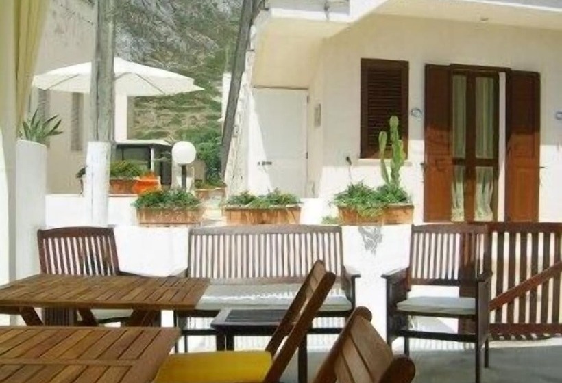 La Plaza Residence Levanzo