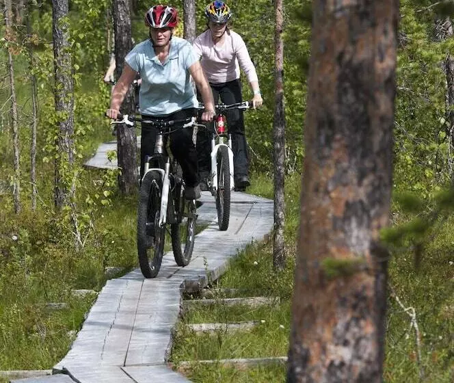 Levi Suites Levin Klubi