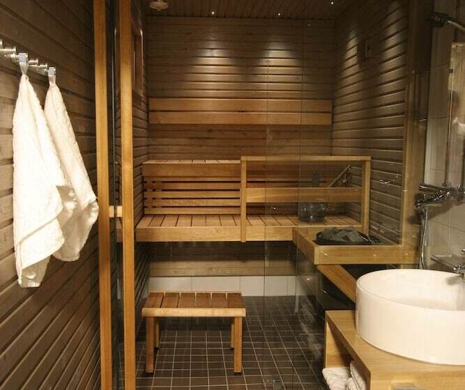 Levi Suites Levin Klubi