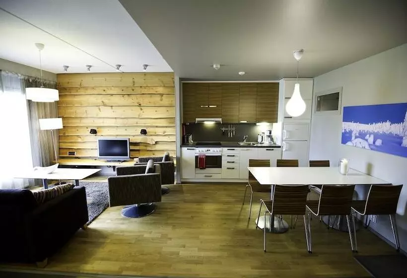 Levi Suites Levin Klubi