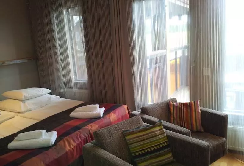 Levi Suites Levin Klubi