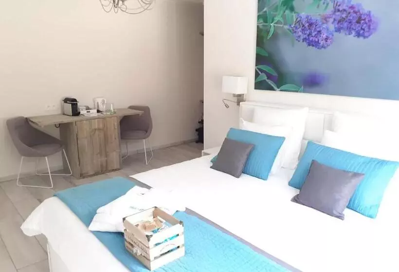 Villa Blue Garden B&b Vlaamse Ardennen Nabij Pairi Daiza