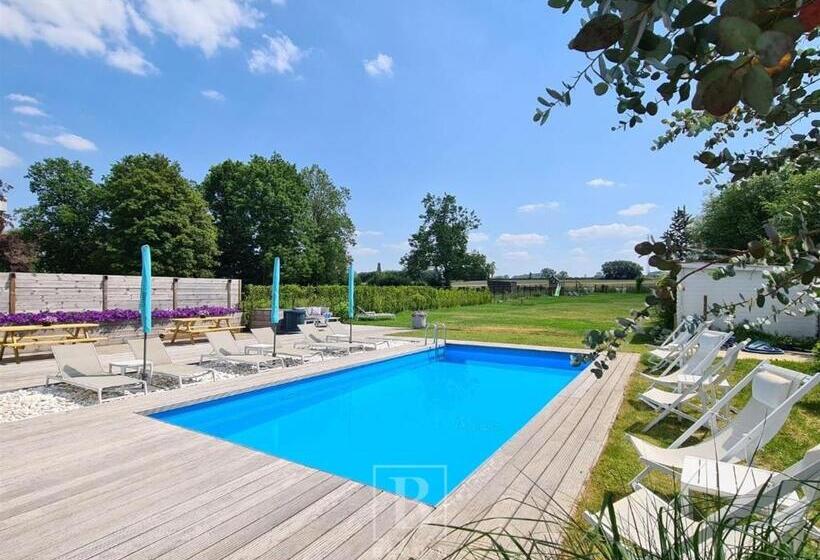 Villa Blue Garden B&b Vlaamse Ardennen Nabij Pairi Daiza