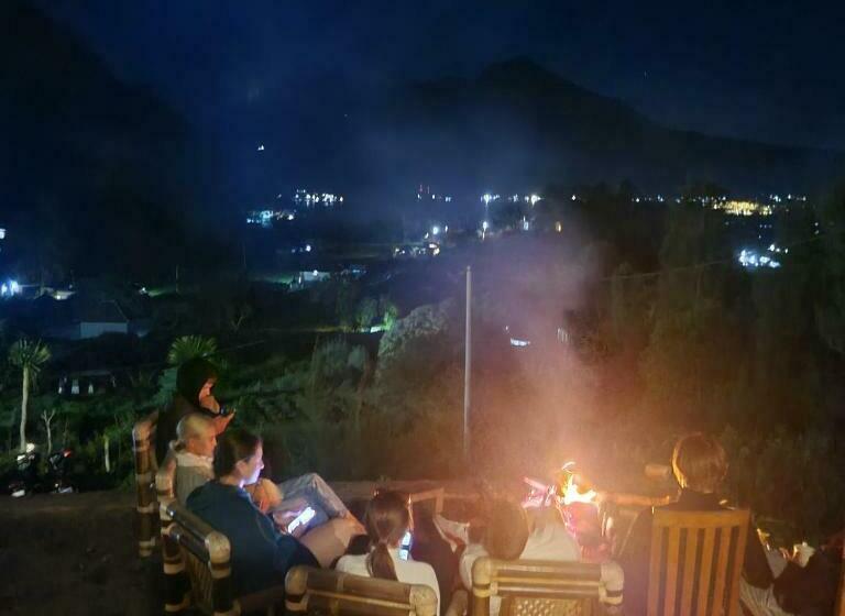 Bed and Breakfast Alam Bali Lake View