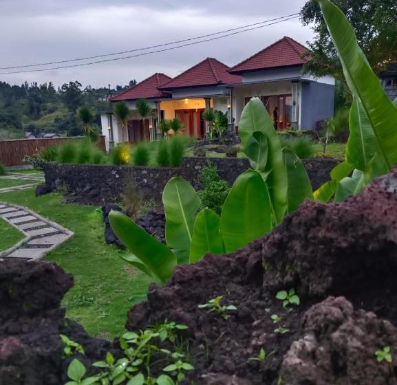 Bed and Breakfast Alam Bali Lake View