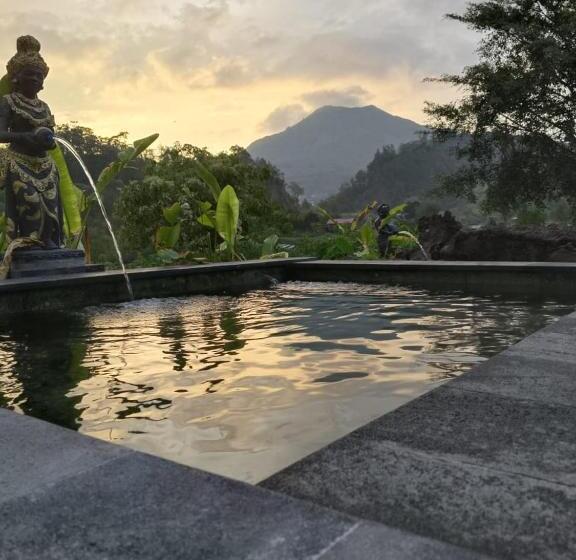 Bed and Breakfast Alam Bali Lake View