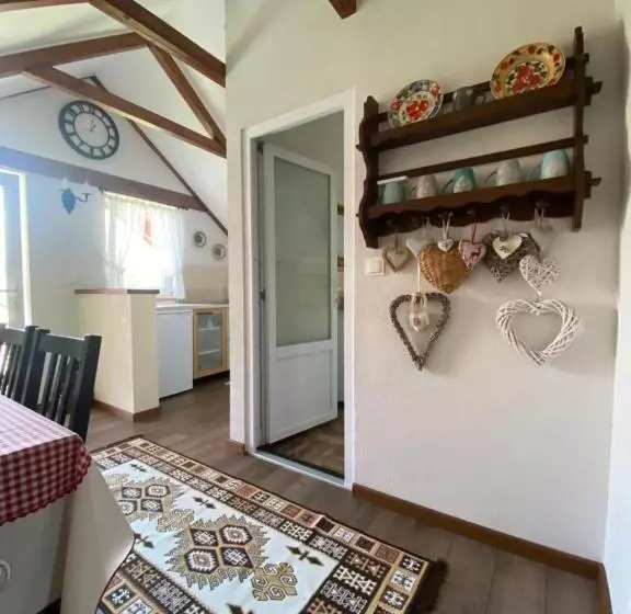 Majatalo Casa Moldovan