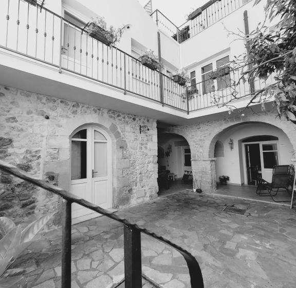 פנסיון Domo Antiga Guest Rooms