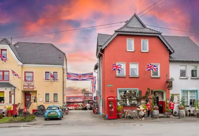 The Little Britain Inn Themed Hotel One Of A Kind In Europe