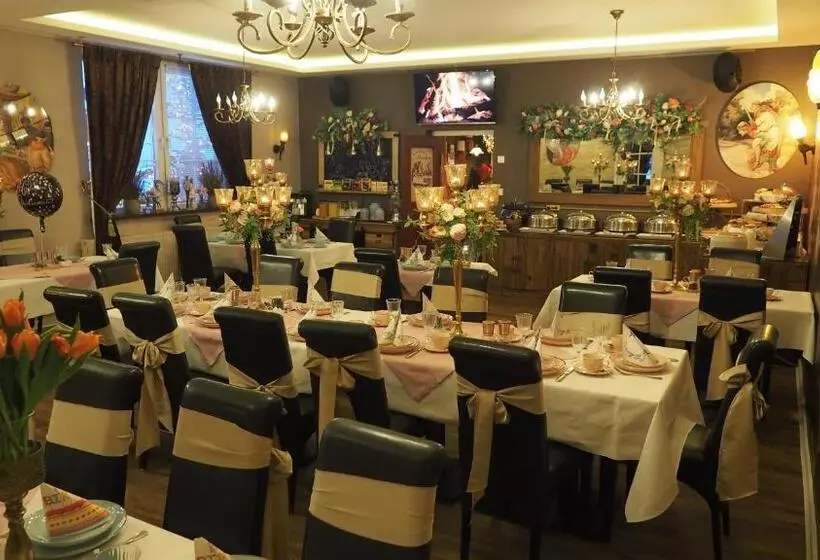 The Little Britain Inn Themed Hotel One Of A Kind In Europe