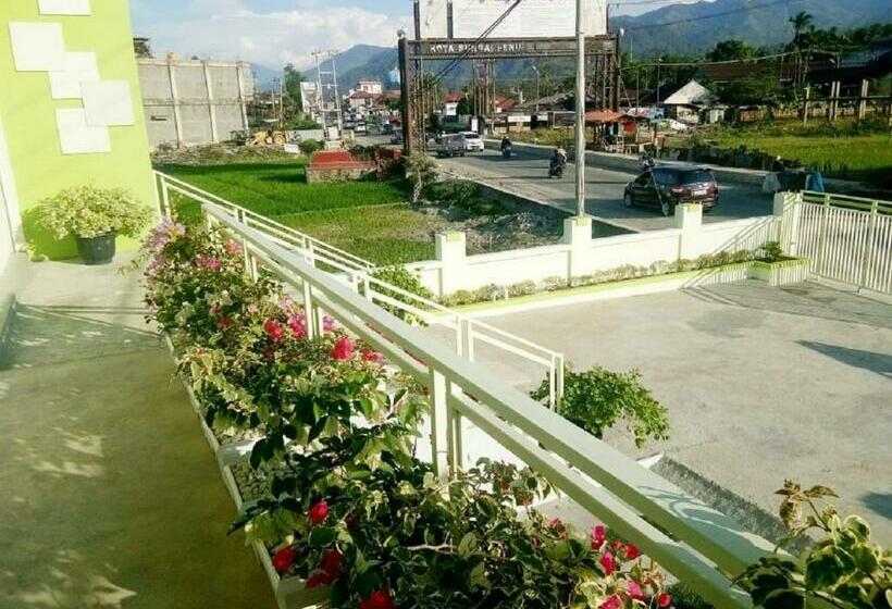 ユースホステル Penginapan Dzaky Sungai Penuh  Penginapan Syariah