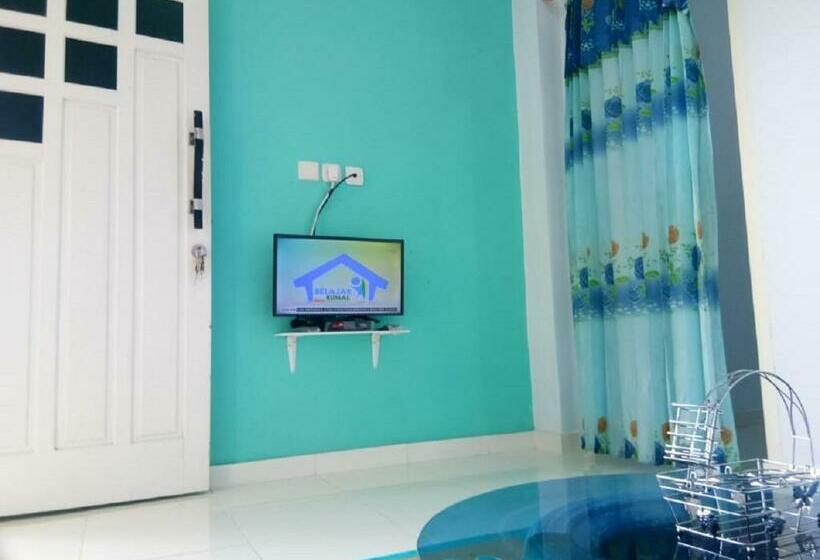 ユースホステル Penginapan Dzaky Sungai Penuh  Penginapan Syariah