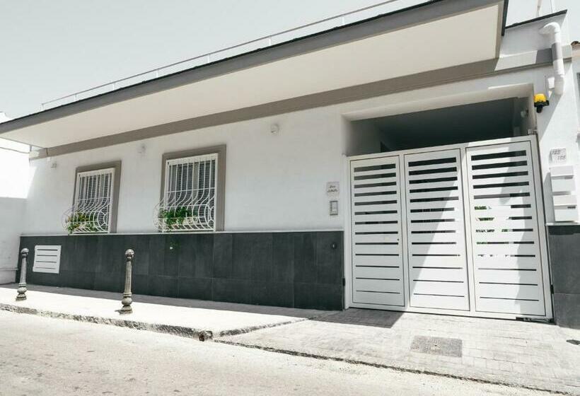 تختخواب و صبحانه Sweet Country Home Casa Lumepa