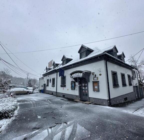 Pensionat Jager Guesthouse