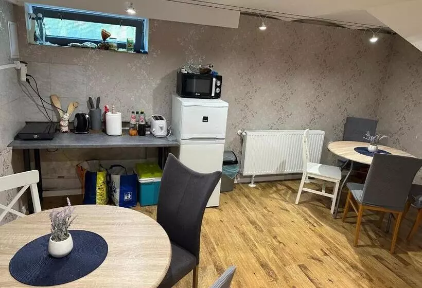 ペンション Jager Guesthouse