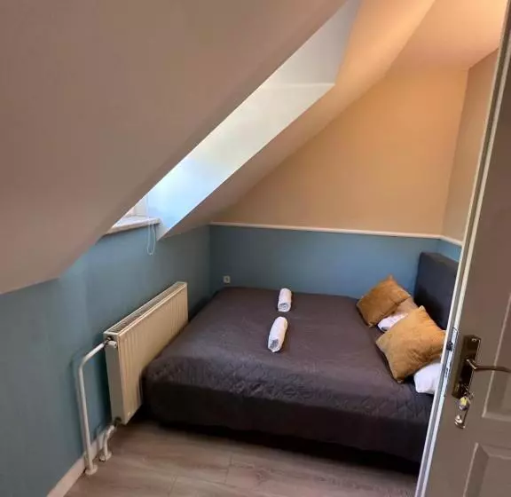 ペンション Jager Guesthouse