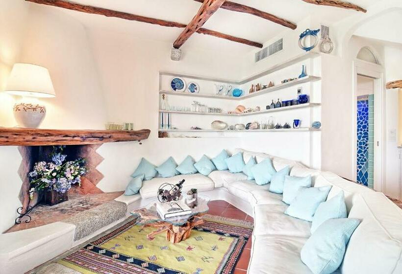 פנסיון Karamare