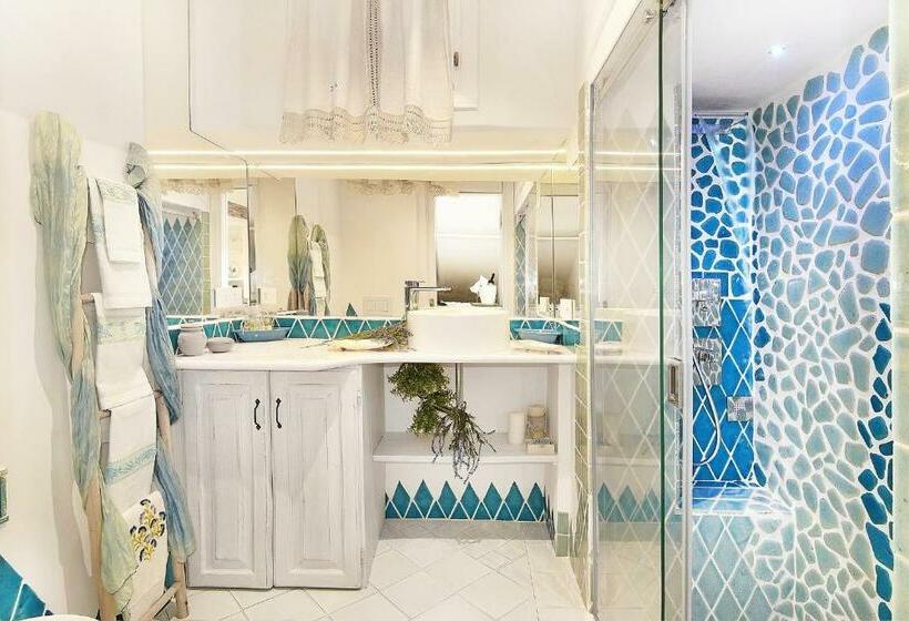 פנסיון Karamare