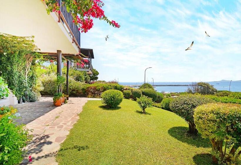 פנסיון Karamare