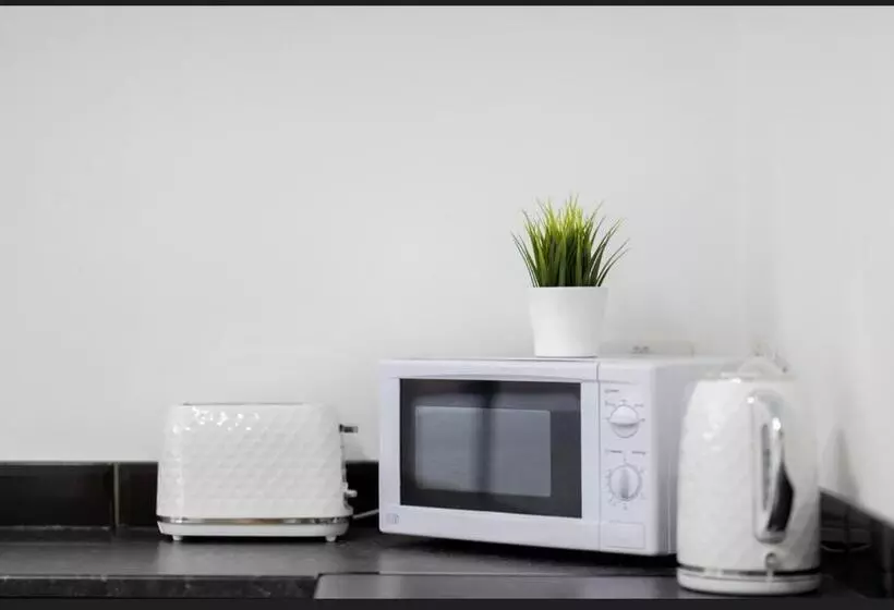 Majatalo Megs Island Guest House