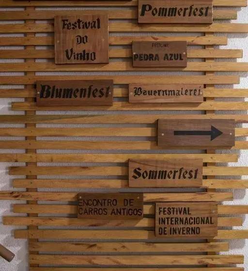 Majatalo Pousada Rua De Lazer