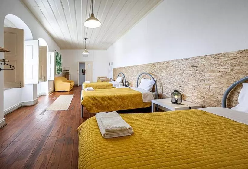 هاستل Dona Amélia