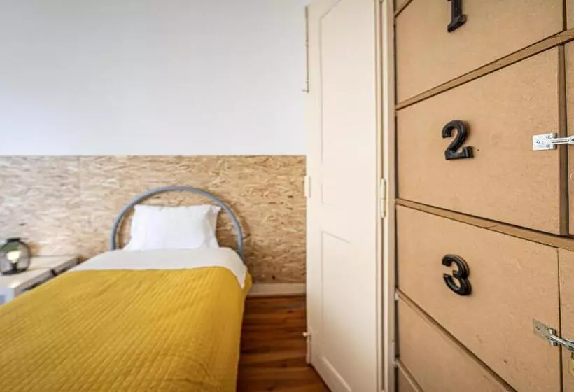 هاستل Dona Amélia