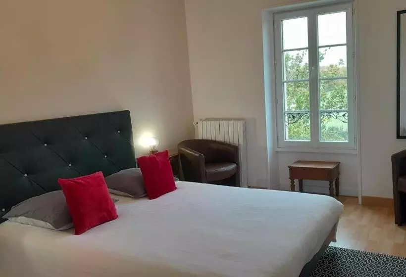 Aamiaismajoitus (B&B) Domaine De Pelouaille   Chambre D Hôtes