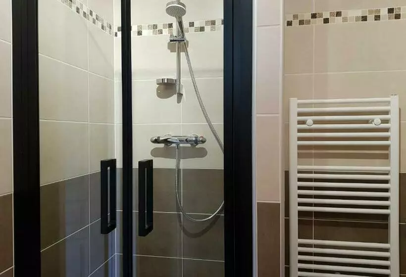 Aamiaismajoitus (B&B) Domaine De Pelouaille   Chambre D Hôtes