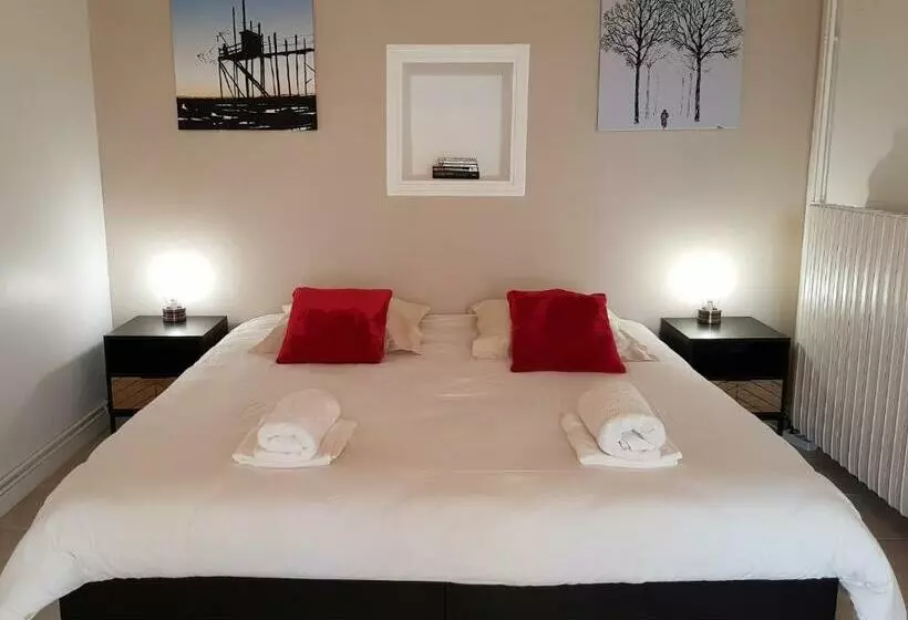 Aamiaismajoitus (B&B) Domaine De Pelouaille   Chambre D Hôtes