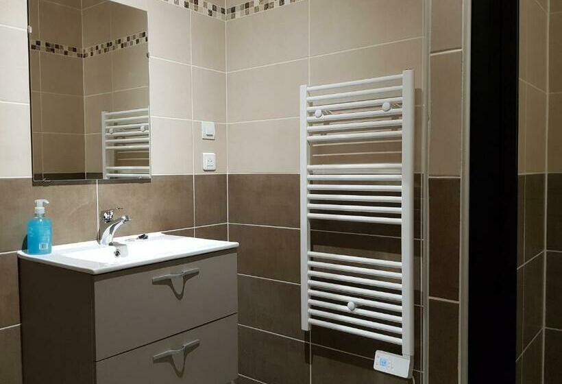 مبيت وإفطار Domaine De Pelouaille   Chambre D Hôtes