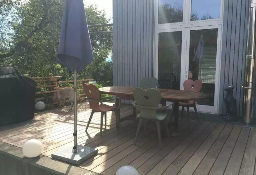 Aamiaismajoitus (B&B) Naturforsthaus Gartenblick Für Hunde Und Naturverbundene Menschen