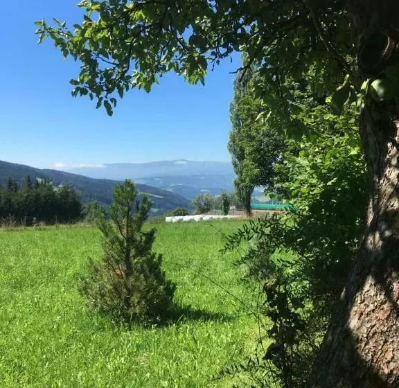 Aamiaismajoitus (B&B) Naturforsthaus Gartenblick Für Hunde Und Naturverbundene Menschen