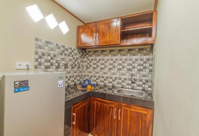 فندق Mailaku House